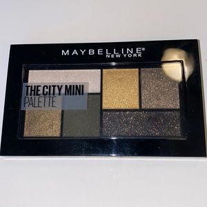 COPY - New Maybelline The City Mini Palette